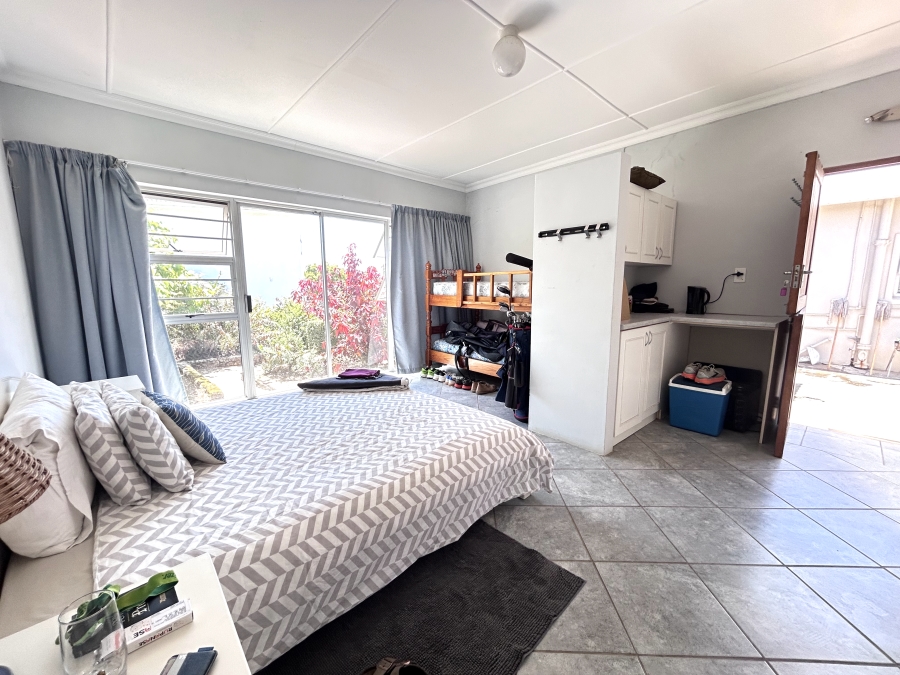 7 Bedroom Property for Sale in Kei Mouth Eastern Cape